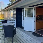 Casa vacanze Summer House Near Ristinge On Langeland *